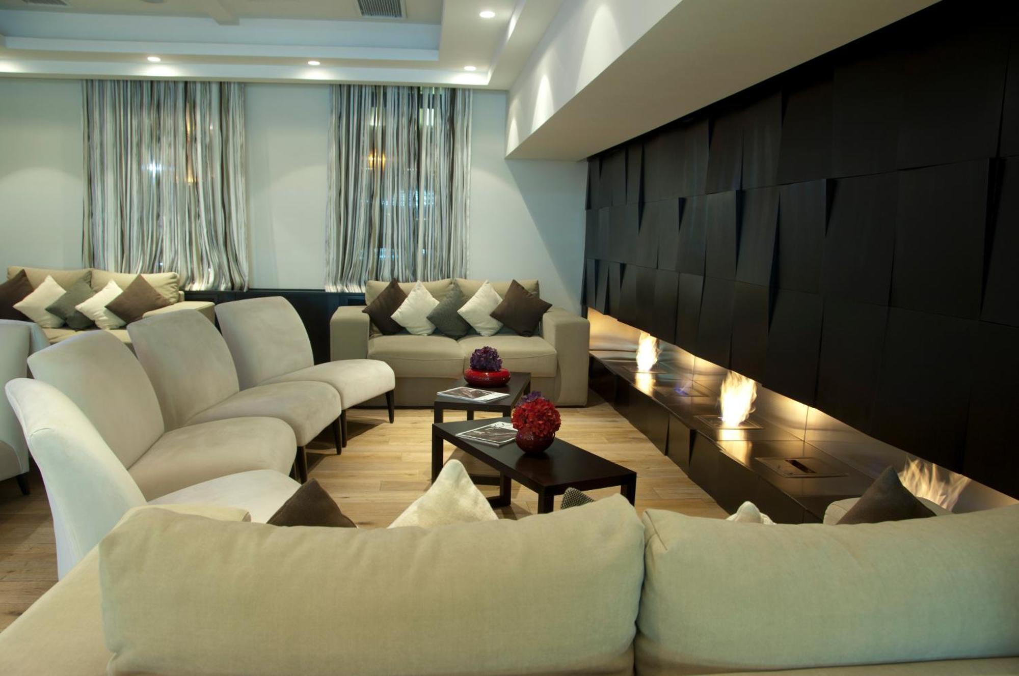 Donatello Boutique Hotel Alma-Ata Buitenkant foto