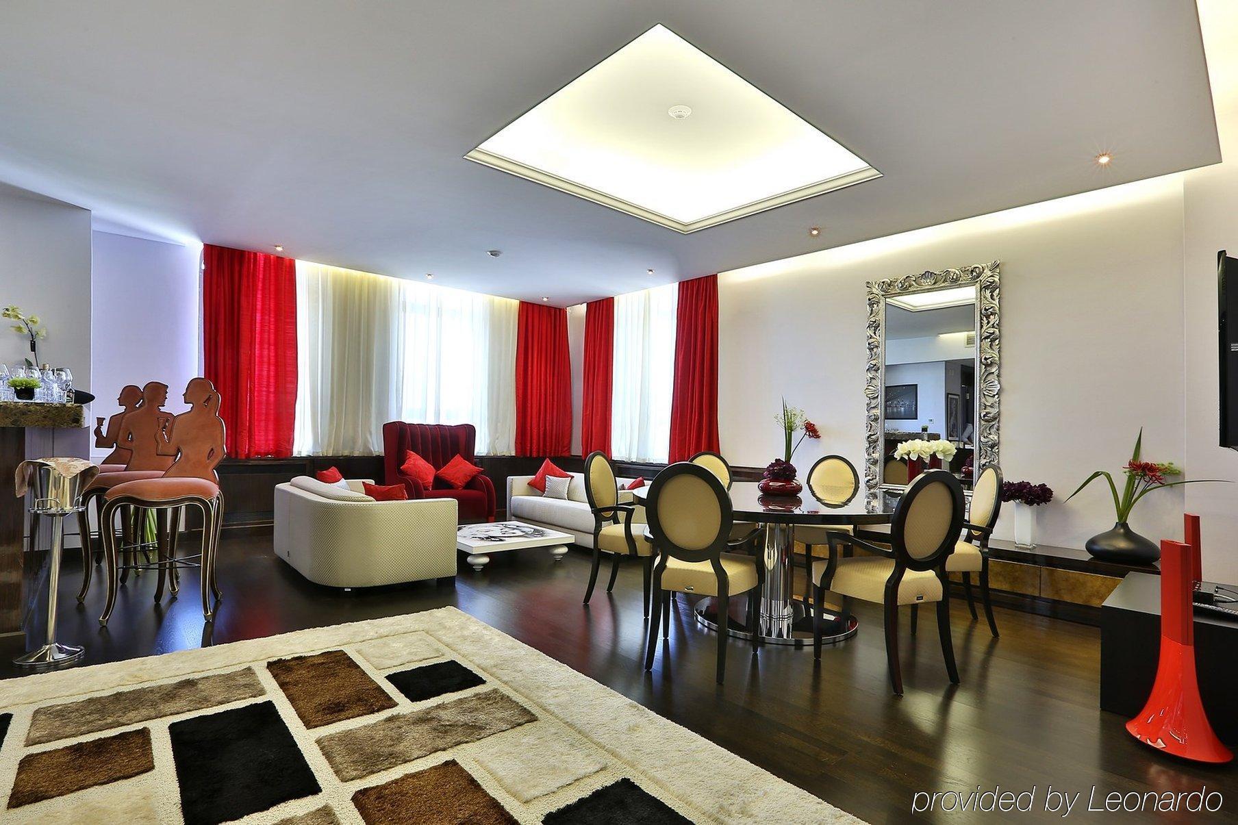 Donatello Boutique Hotel Alma-Ata Buitenkant foto