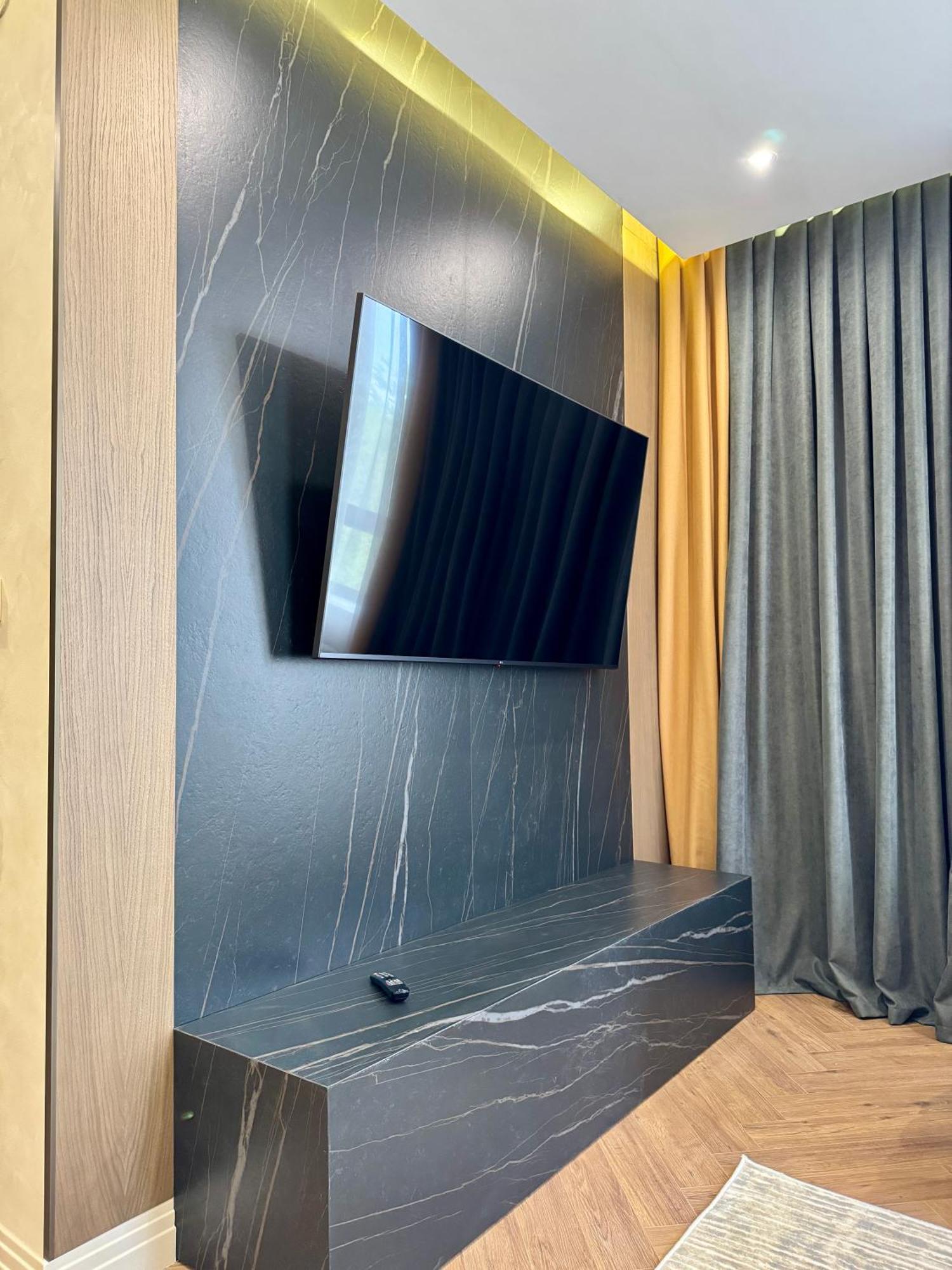 Donatello Boutique Hotel Alma-Ata Buitenkant foto