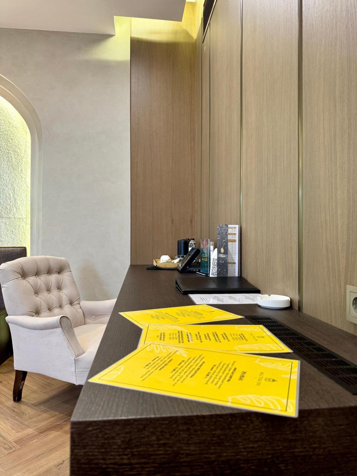 Donatello Boutique Hotel Alma-Ata Buitenkant foto
