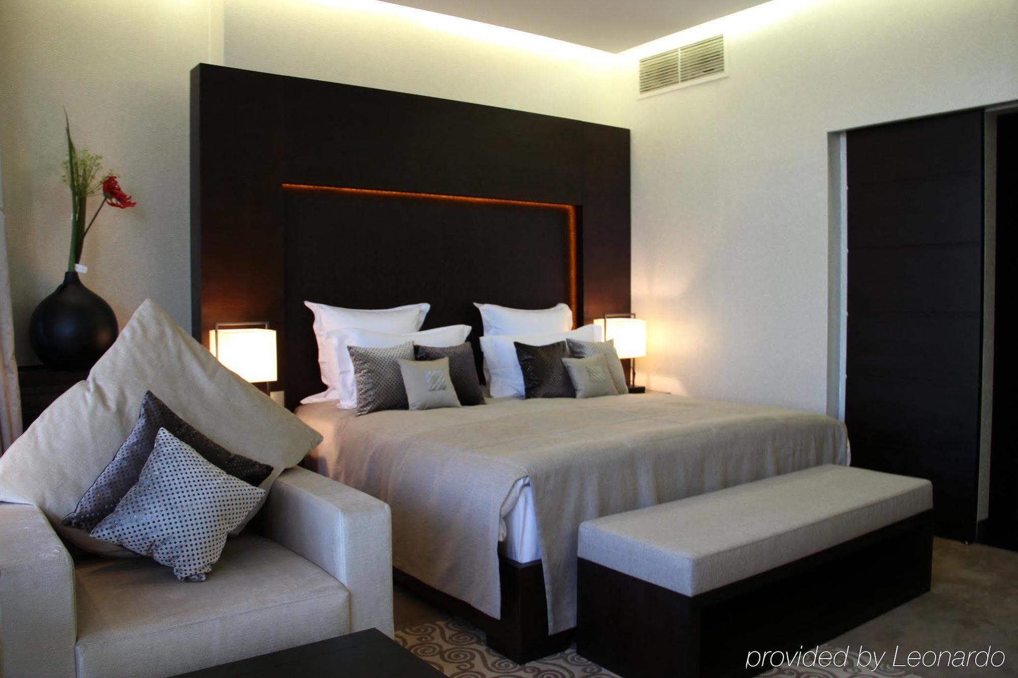 Donatello Boutique Hotel Alma-Ata Buitenkant foto