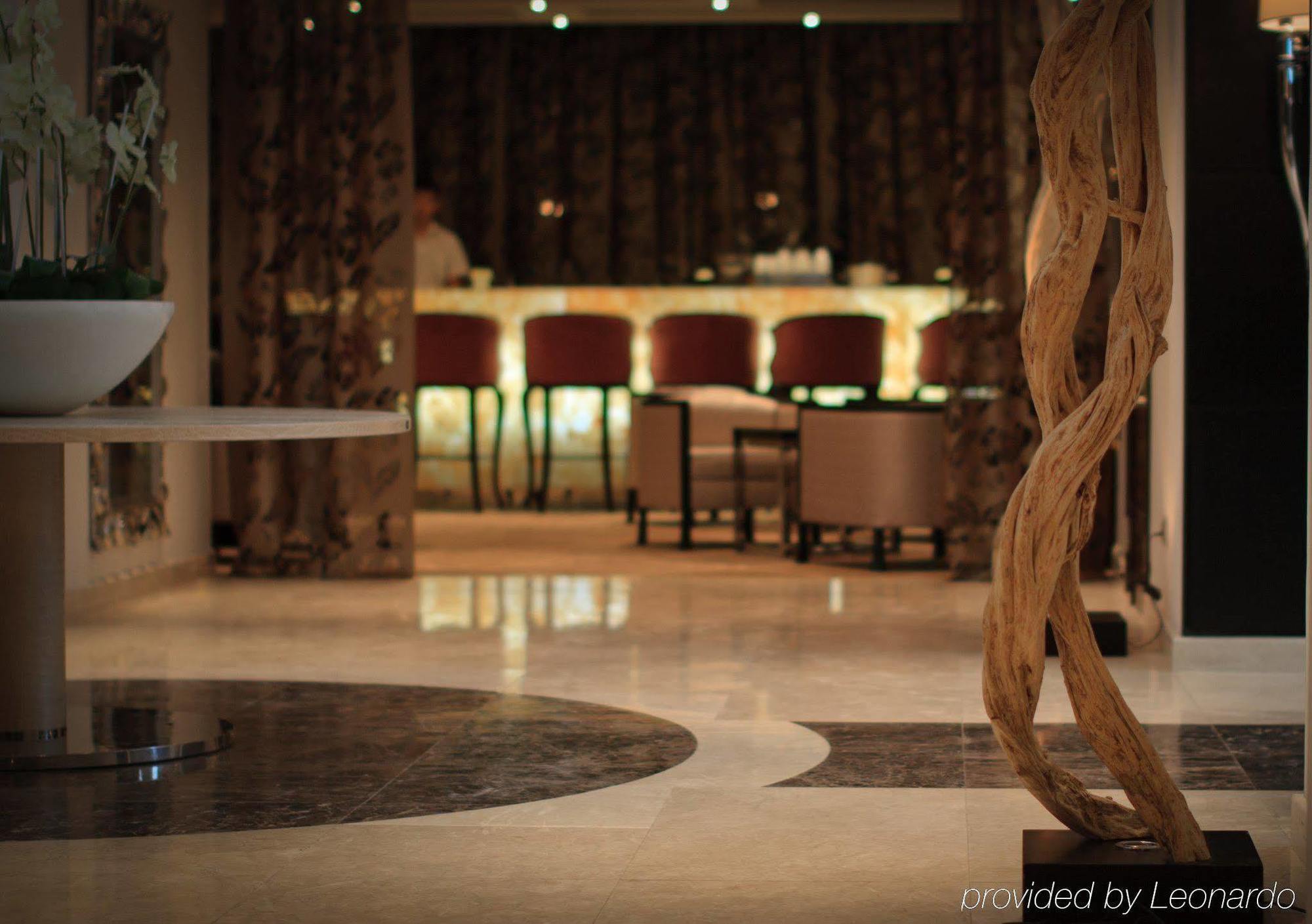 Donatello Boutique Hotel Alma-Ata Buitenkant foto