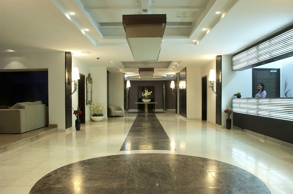 Donatello Boutique Hotel Alma-Ata Buitenkant foto